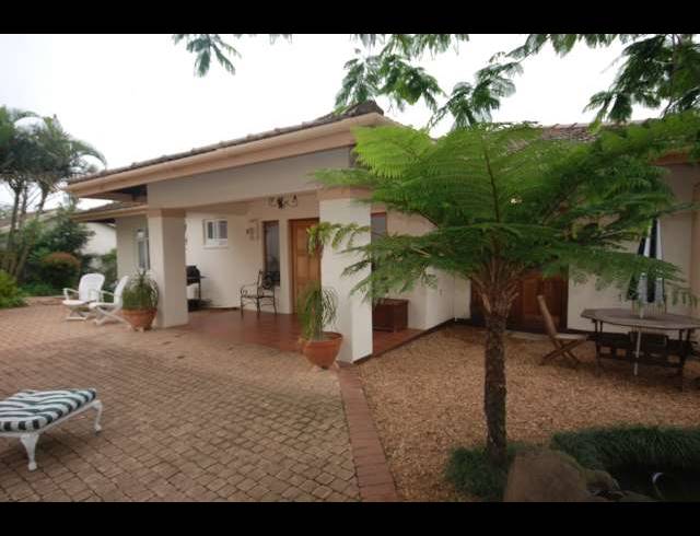 3 BEDROOM HOUSE FOR SALE IN COWIES HILL